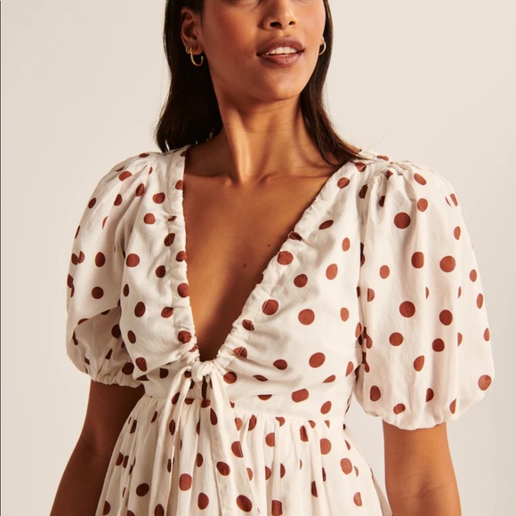 🌸SOLD🌸 Cinch-Front Cotton Texture Mini Dress - Picture 3 of 5